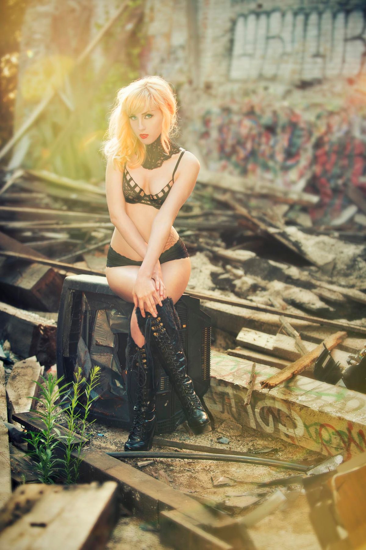 Boudoir photo by Martin Wong, 4 of 20